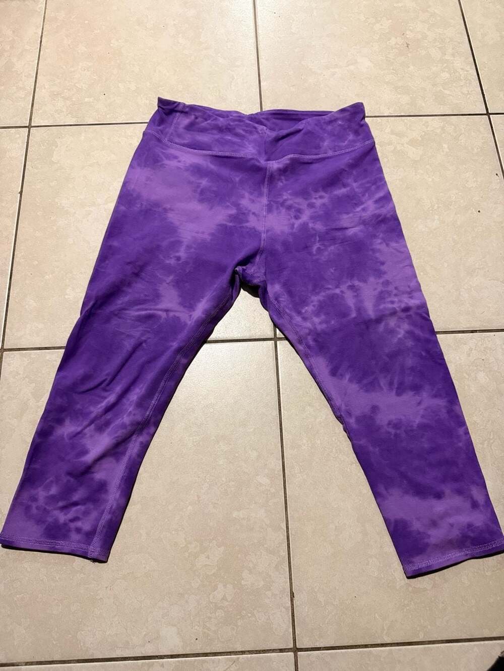 Earth Yoga Women's XL Purple Tie Dye Lace-Up Cropped Yoga Leggings